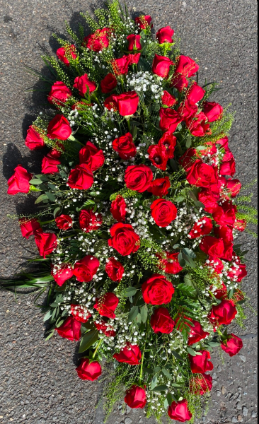 red-rose-coffin-spray