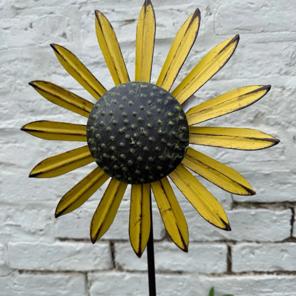 Sunflower garden stake