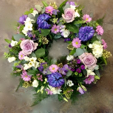 seasonal-wreath