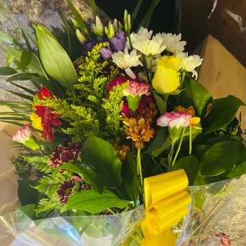 colourful-flat-bouquet