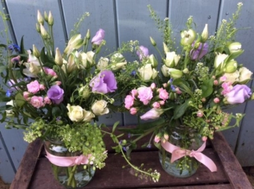 country-jam-jar-posy