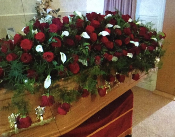red-white-casket-spray
