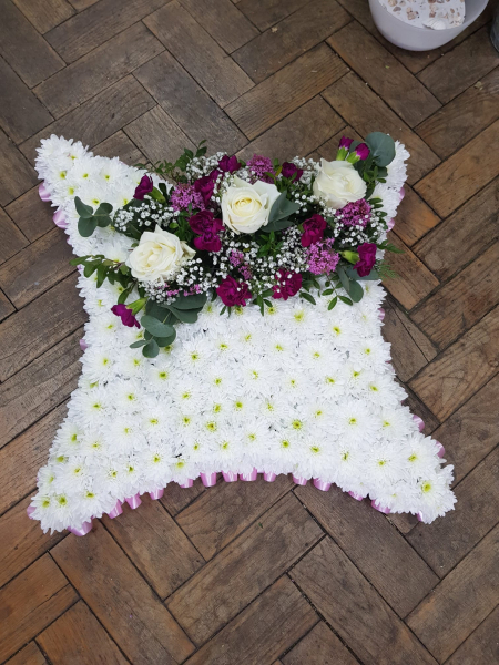 Eternal grace pillow