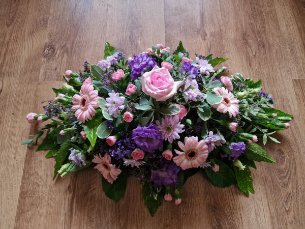 Lavender-blush spray