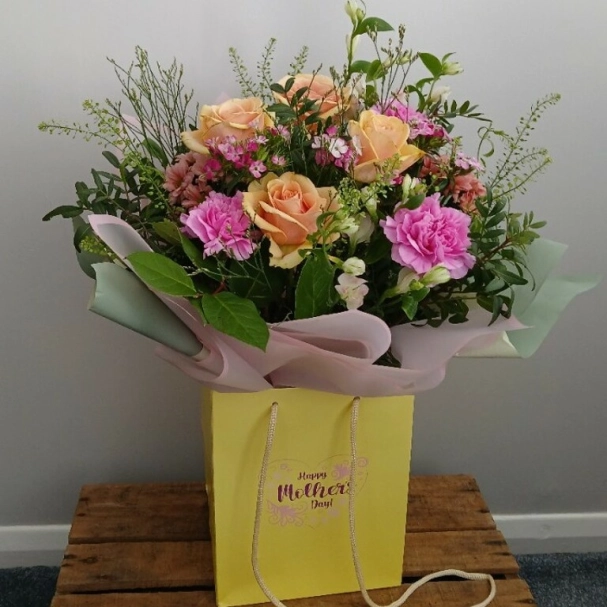 Mothers day flower bag