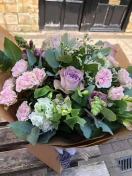 luxurious-pastel-bouquet