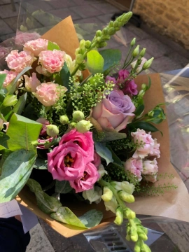 leave-it-to-us-bouquet