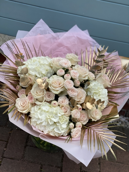 luxury-rose-bouquet