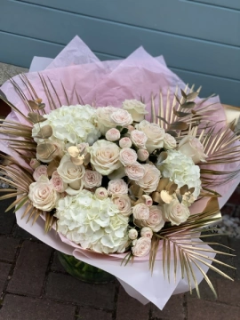 luxury-rose-bouquet