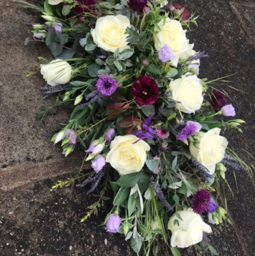 personalised-coffin-spray
