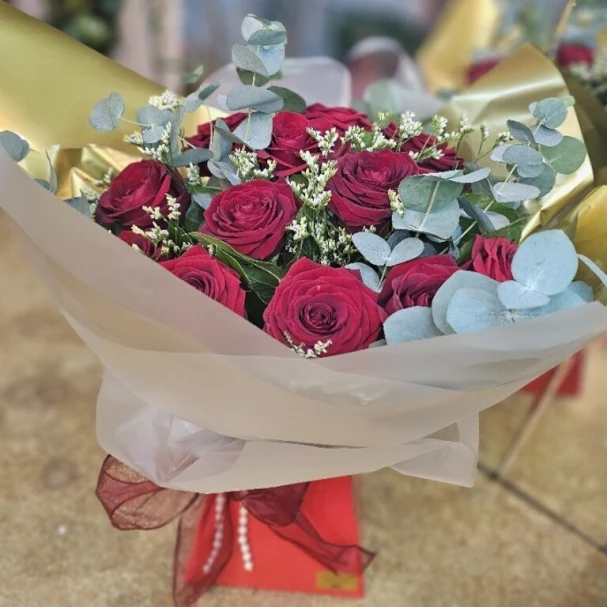 a-dozen-reasons-to-say-i-love-you