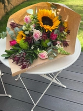 floral-charm-gift-wrap