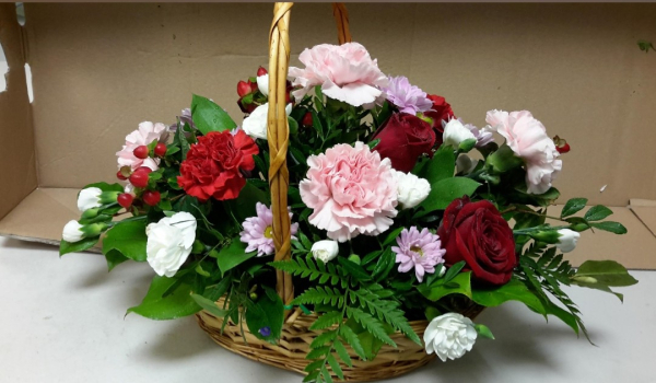 Floral basket