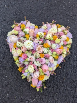 luxury-pastel-heart