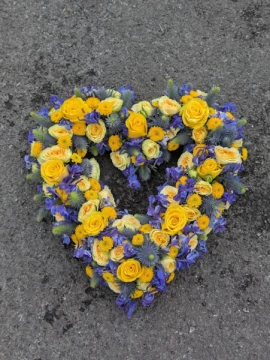 blue-yellow-open-heart