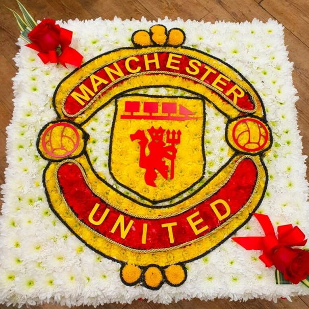 Manchester united badge