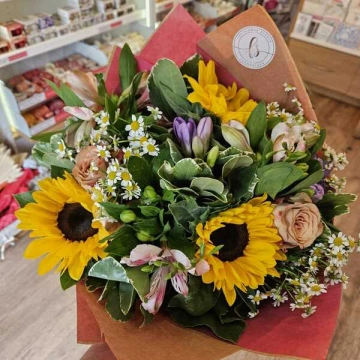 flower-studio-bouquet