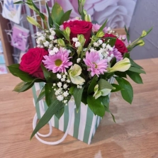 signature-gift-bag