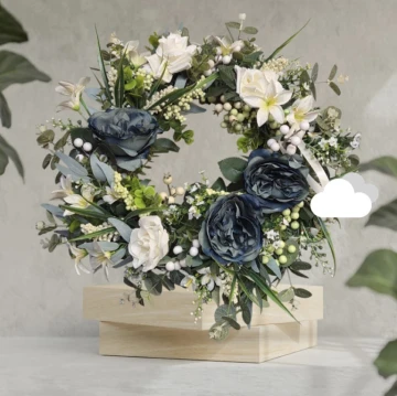 classic-white-and-green-wreath-artificial