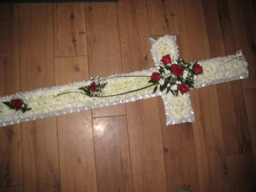 4-ft-cross