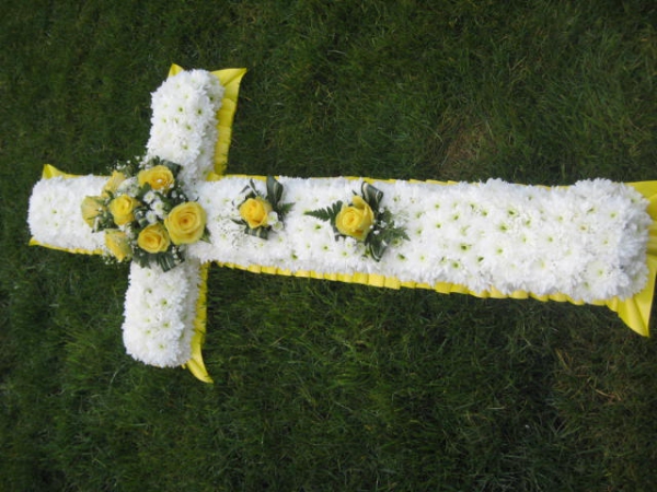 4ft-cross-yellow