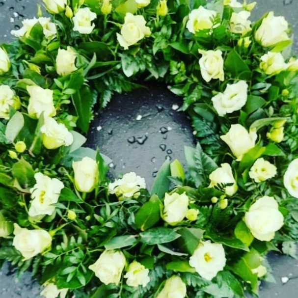 funeral-wreath