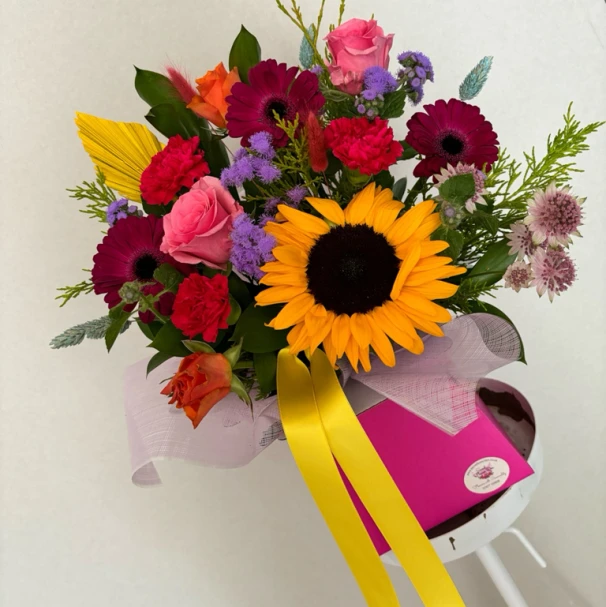 rainbow-bouquet-box