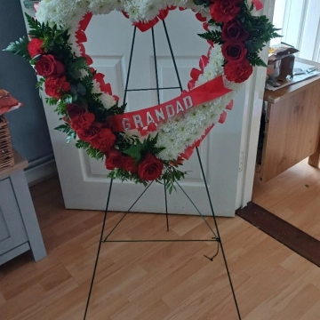 heart-on-a-stand