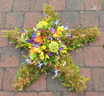 mossed-star