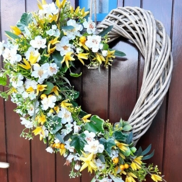 artifical-wreath