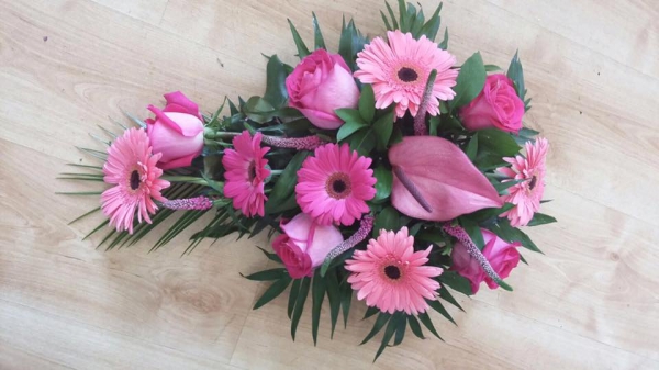 single-ended-pink-spray