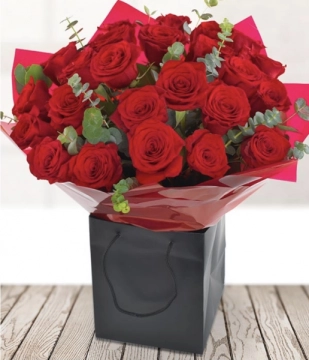 twenty-four-red-roses