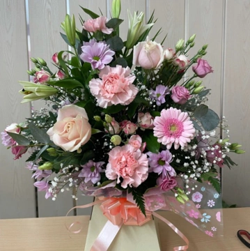 front-facing-arrangement-in-a-box