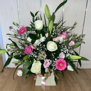front-facing-arrangement-in-a-box