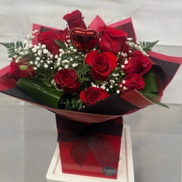 12-red-rose-aquapack