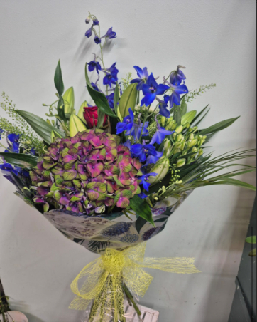 Garden style bouquet