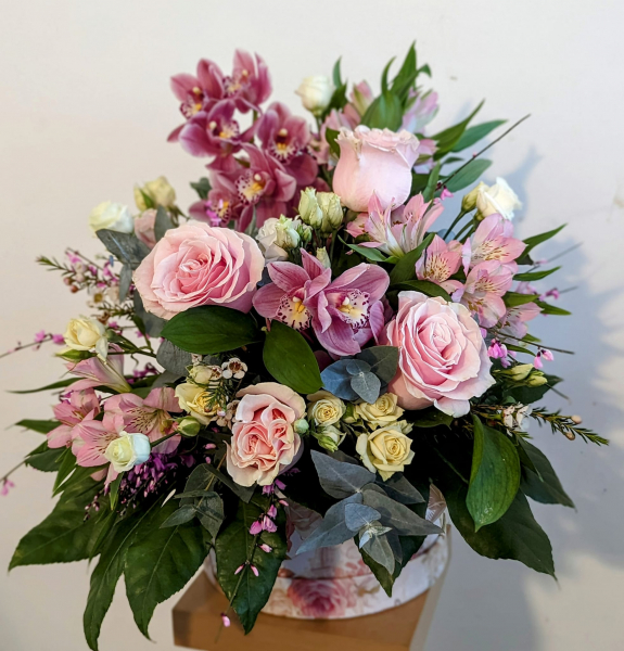 luxurious-hatbox