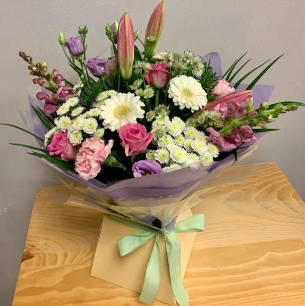 suprise-me-gift-bouquet