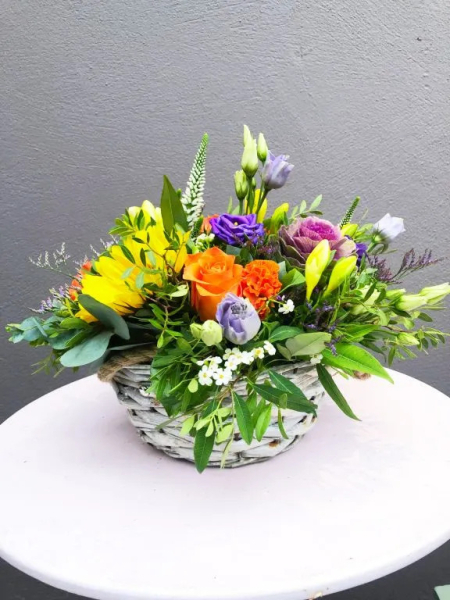Seasonal basket