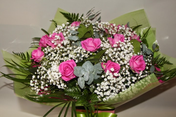 Dozen-roses