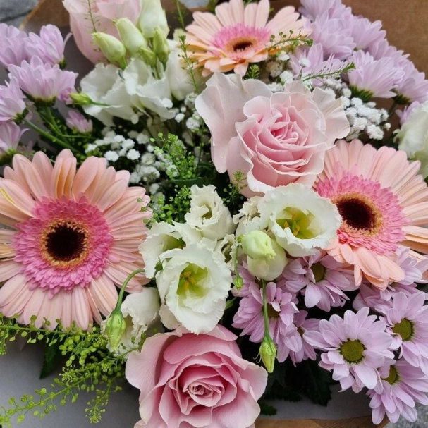 Bloom-with-happiness-bouq