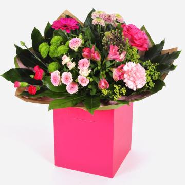blushing-meadow-bouquet-with-pink-and-green-seasonal-flowers-1