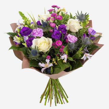 cool-breeze-classic-hand-tied-bouquet-1