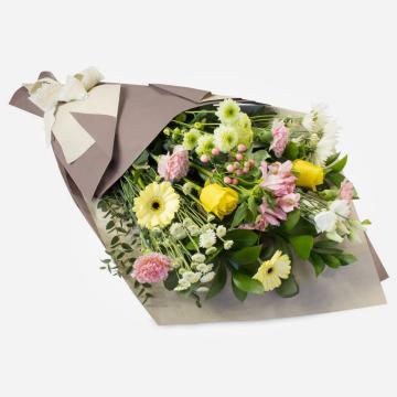 eden-gift-wrap-of-flowers-in-eco-friendly-wrapping-1