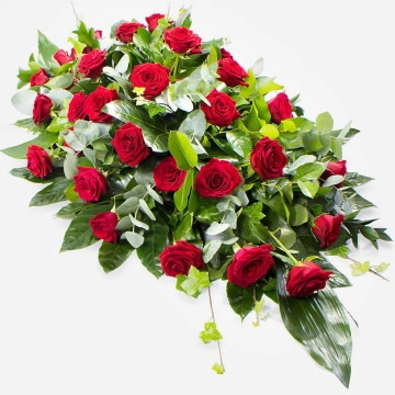 vibrant-red-rose-single-ended-spray-product-featuring-high-quality-red-naomi-roses-on-a-grey-background-1