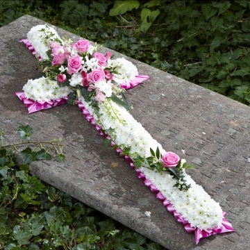 floral-cross-with-white-base-and-soft-pink-accents-1